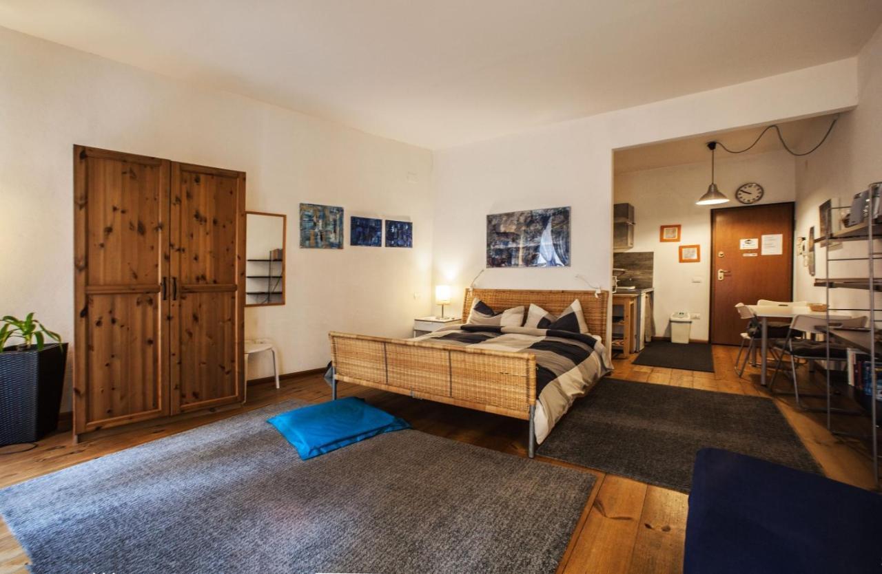 Studio Apartments Centro Storico Via Manno Cagliari Eksteriør bilde
