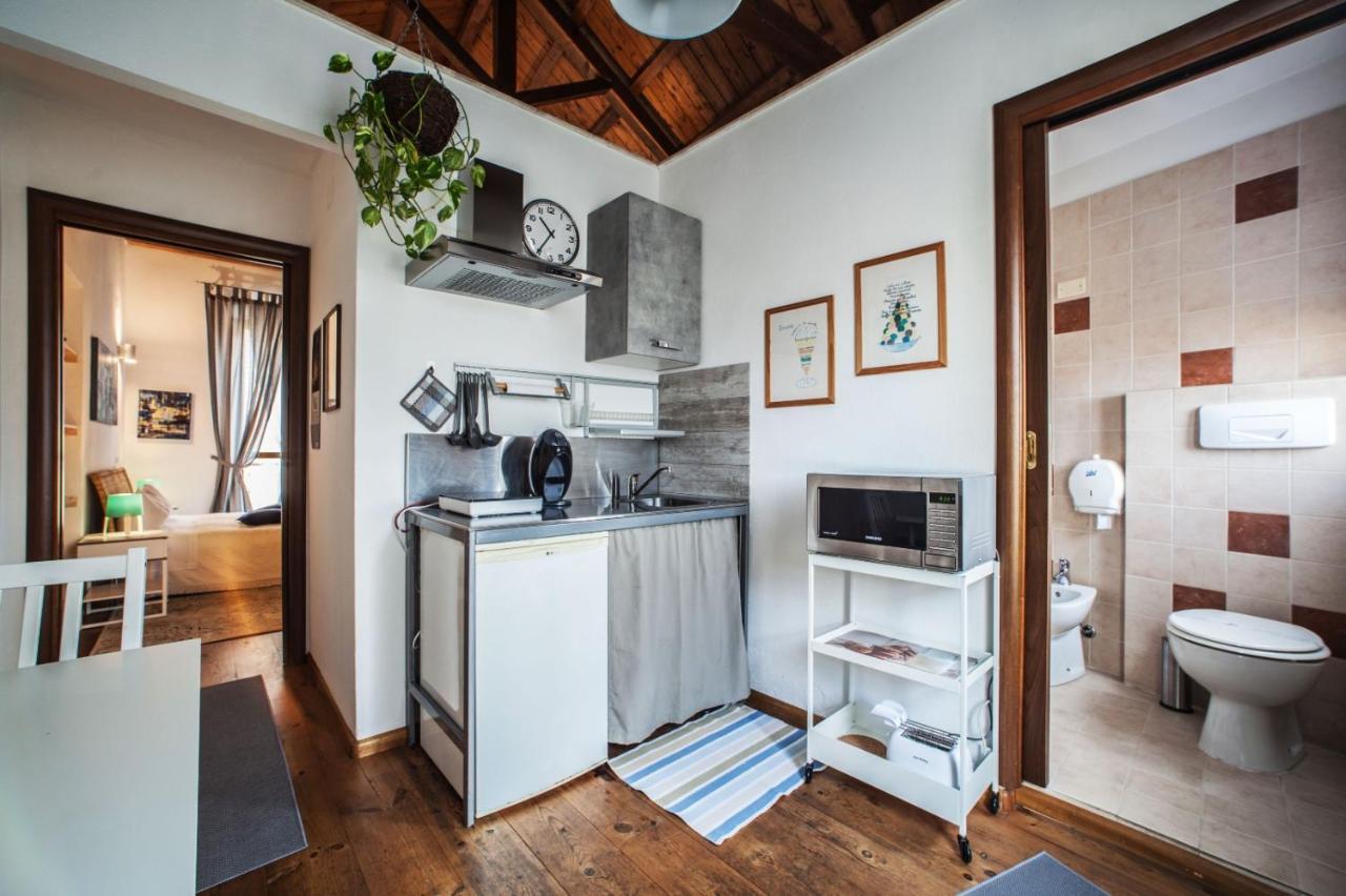 Studio Apartments Centro Storico Via Manno Cagliari Eksteriør bilde