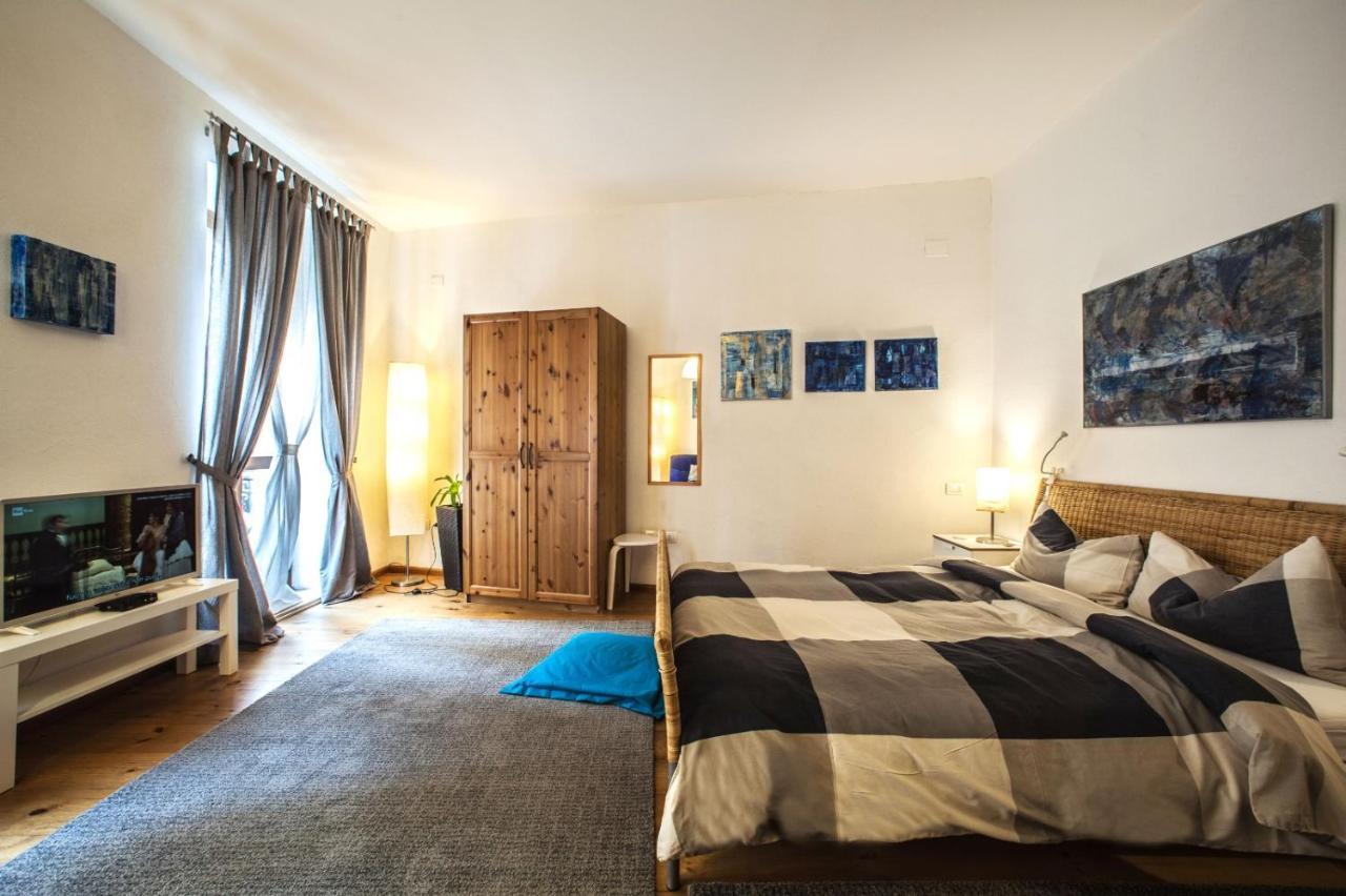 Studio Apartments Centro Storico Via Manno Cagliari Eksteriør bilde