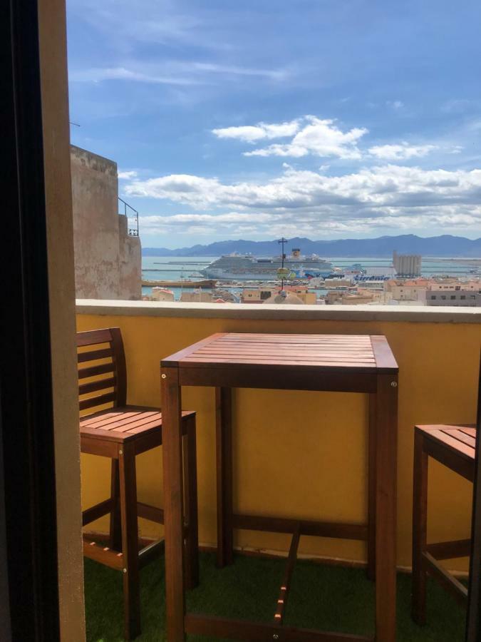 Studio Apartments Centro Storico Via Manno Cagliari Eksteriør bilde