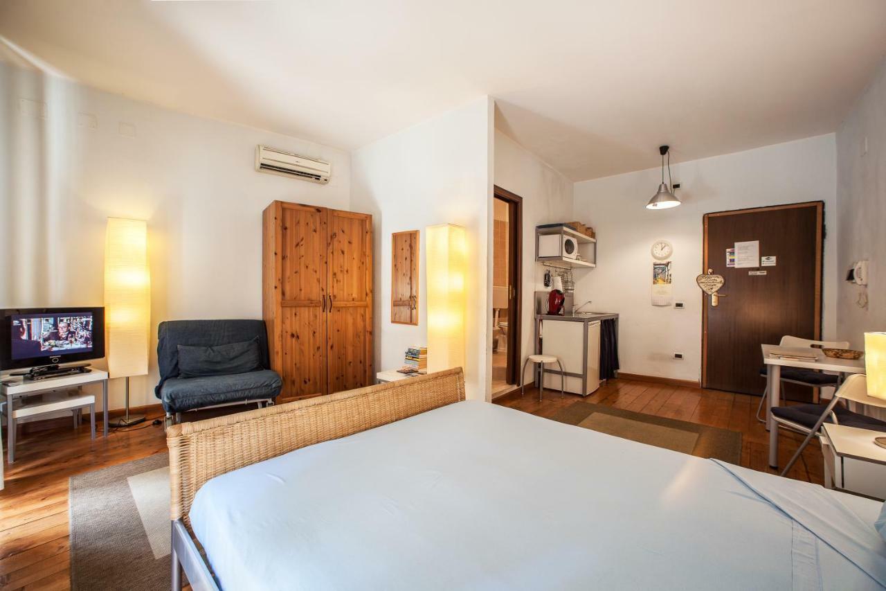 Studio Apartments Centro Storico Via Manno Cagliari Eksteriør bilde