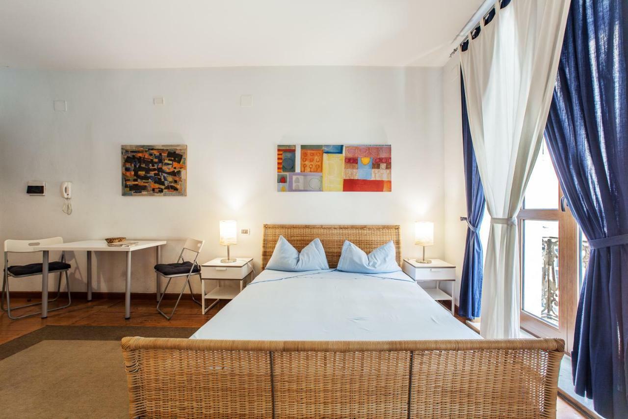 Studio Apartments Centro Storico Via Manno Cagliari Eksteriør bilde